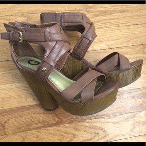 Guess platform heels